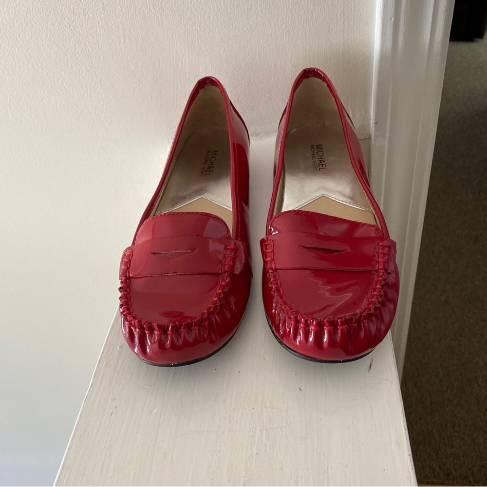 Michael Kors Red patent leather penny loafers flats size 9.5M